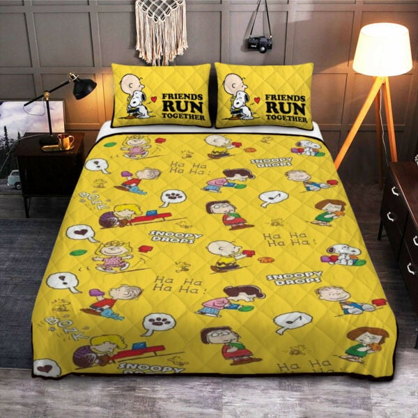 Snoopy The Peanuts Cartoon, Snoopy And Charlie Brown Friends Run Together Fan Gift,snoopy The Peanuts Duvet Quilt Bedding Set 935